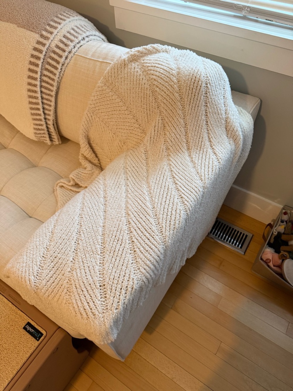 Barefoot Dreams Throw Blanket